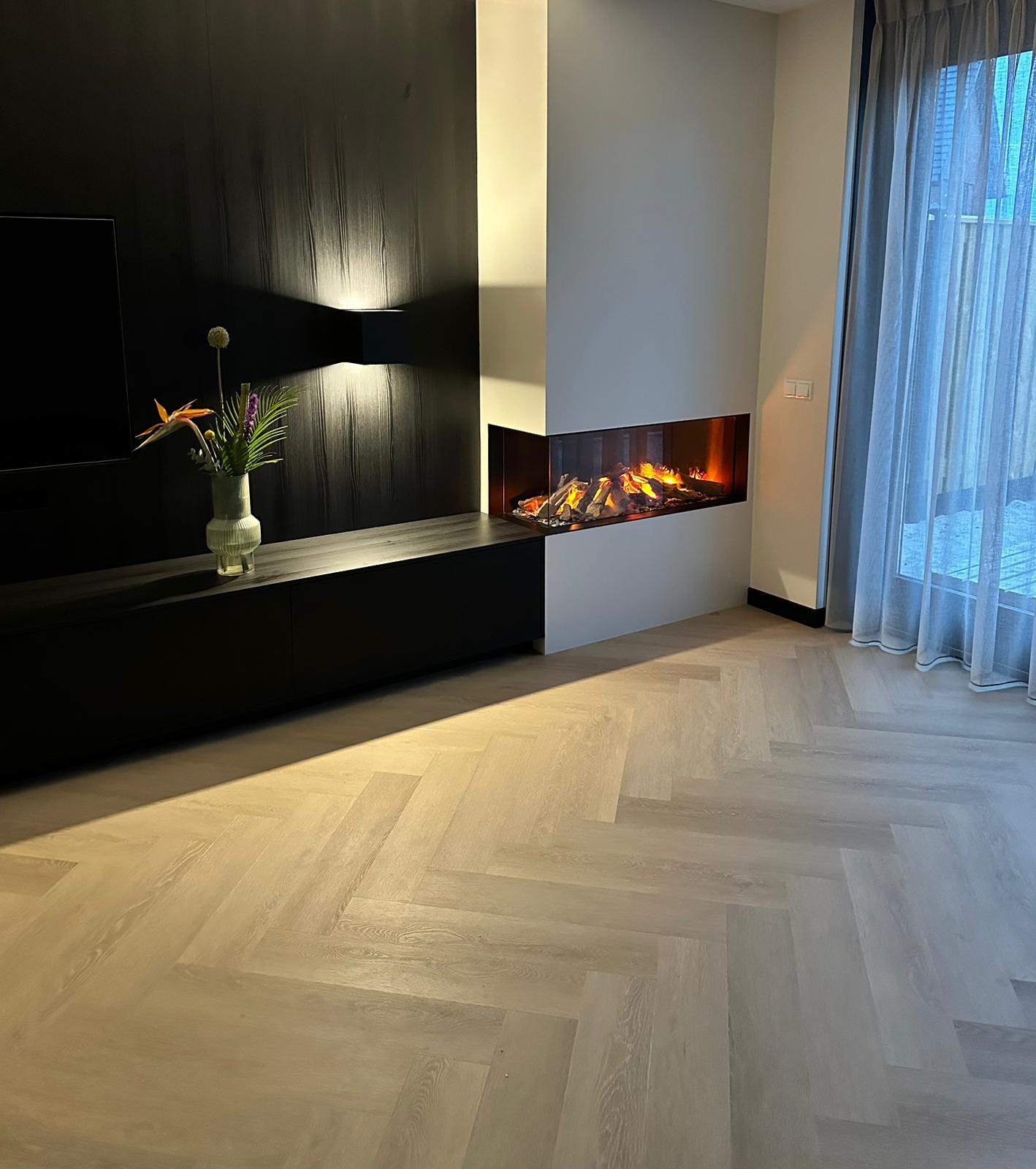 Maatwerk wandmeubel met haard Zwolle