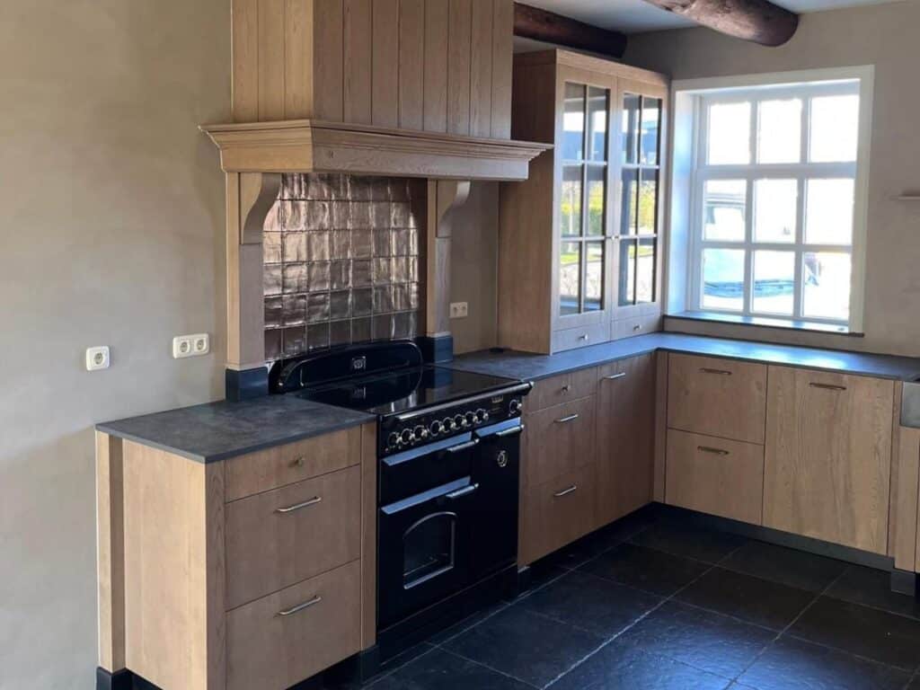 Houten keuken in Driezum